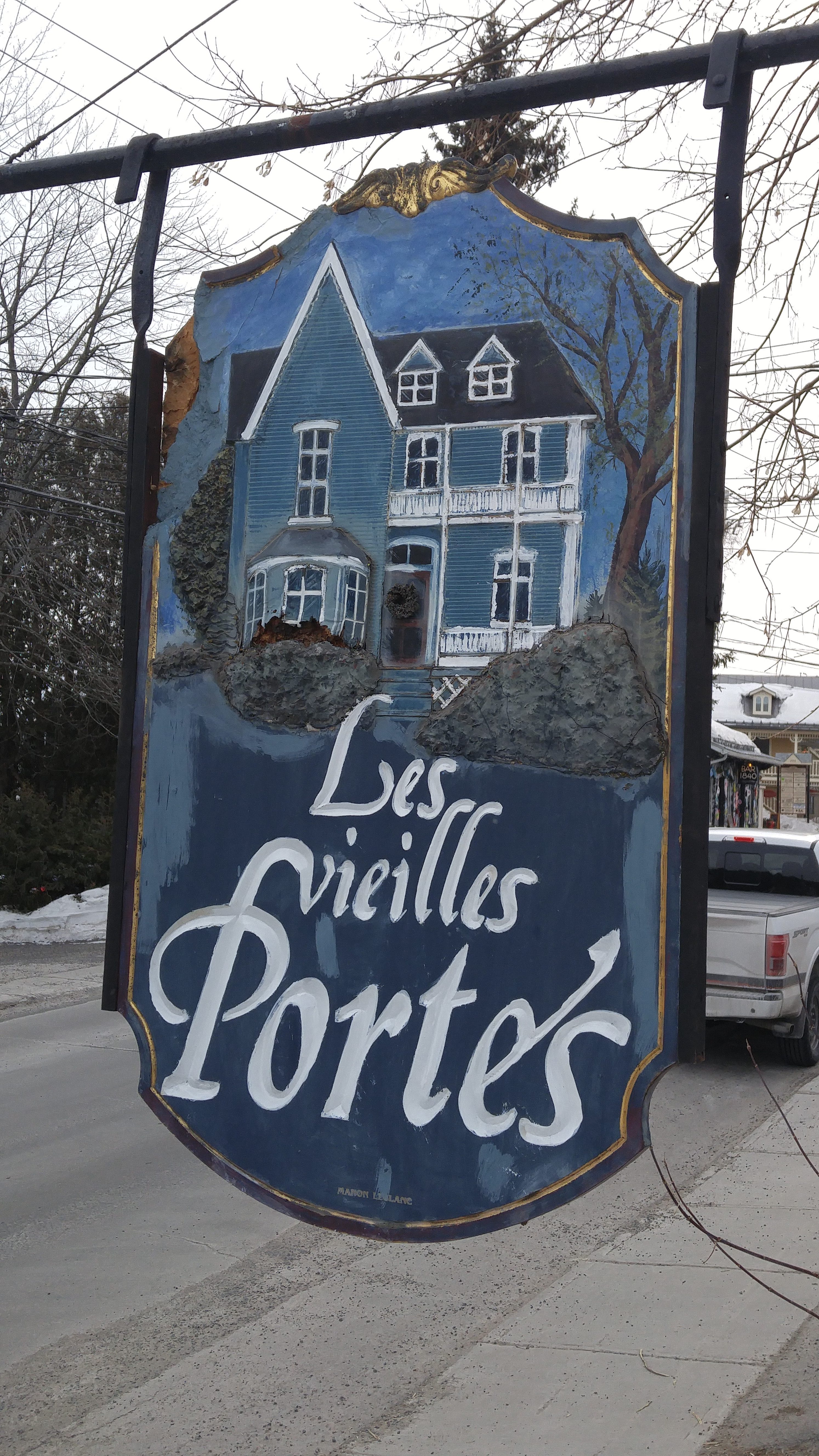 Le bar Les Vieilles Portes à Saint-Sauveur